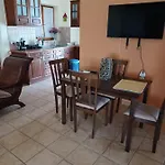 Holiday home το πέτρινο της δώρας