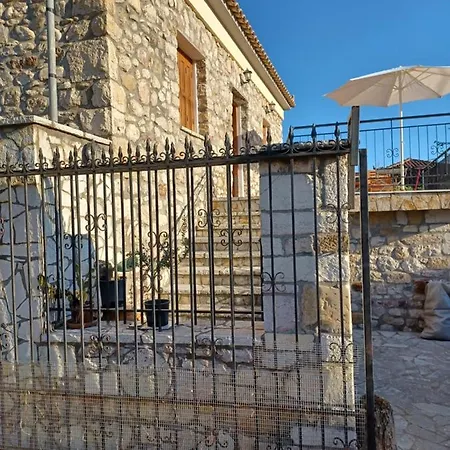 Holiday home το πέτρινο της δώρας Kakovatos (Elis)