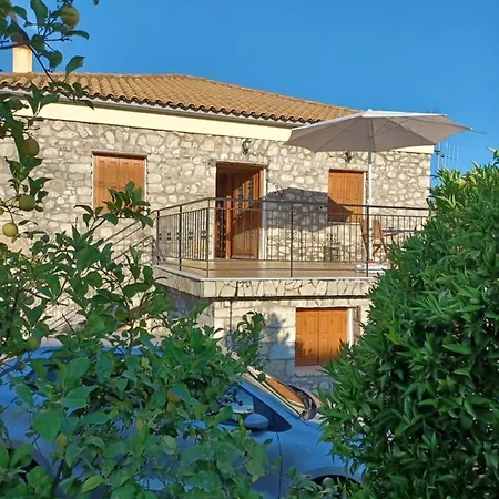 Holiday home το πέτρινο της δώρας Kakovatos