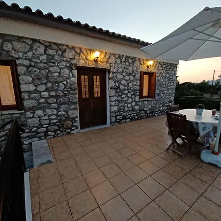 Holiday home το πέτρινο της δώρας