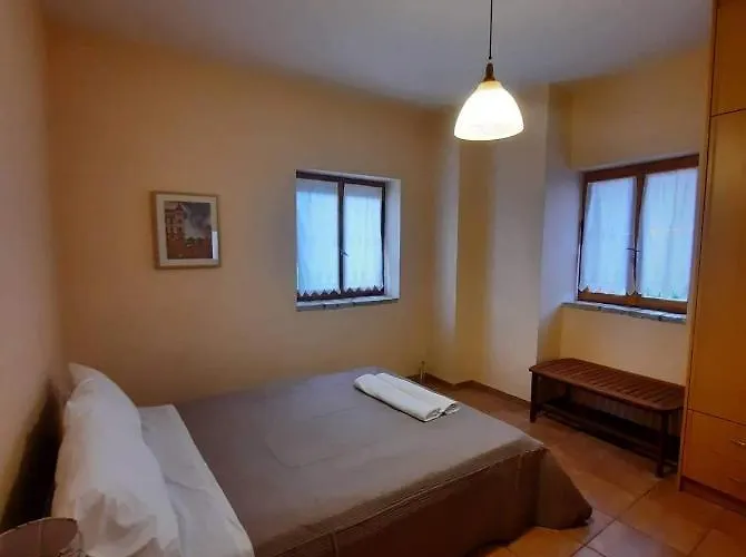 το πέτρινο της δώρας Kakovatos (Elis)